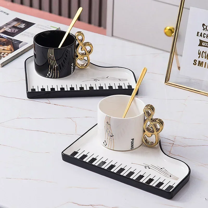 Coffee Tea Spoon - แก้วกาแฟลายเปียโนขนาด 200 มล. พร้อมจานรอง ชุดแก้วเซรามิก หูจับรูปดนตรี